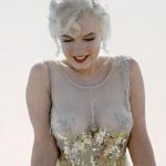 Marilyn Monroe, Con faldas y a lo loco (4)
