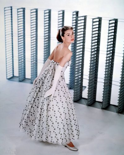 Audrey Hepburn, Una cara con ángel (3)